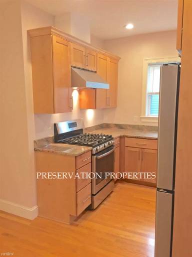 Main picture of 321 Tremont St