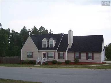 Main picture of 96 Driftwood Ave
