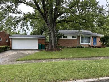 Main picture of 23581 Loomis Ct