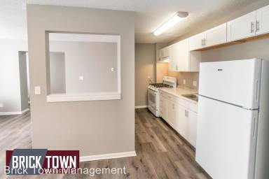 Main picture of 2564 Marcy St