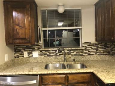 Main picture of 2903 Sappington Pl