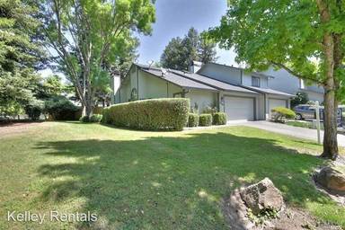 Main picture of 2479 Big Oak Dr