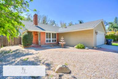 Main picture of 3633 Bayberry Dr