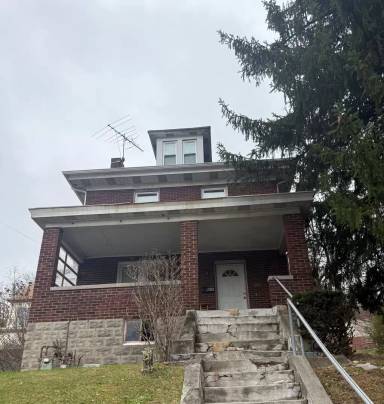 Main picture of 1661 Belasco Ave