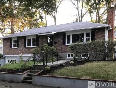 Main picture of 43 Kendall Rd