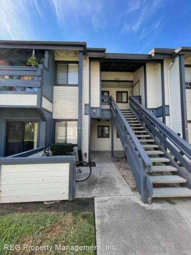 Main picture of 65 Stenner St