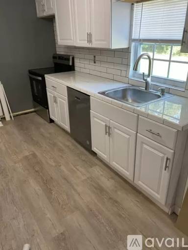Main picture of 4322 W 28th St