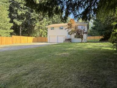 Main picture of 21518 123rd St E