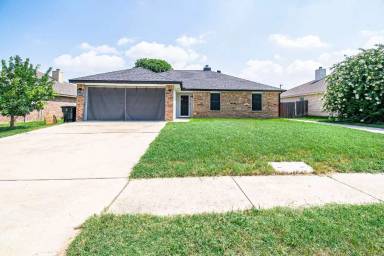 Main picture of 3309 Lorena Dr