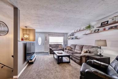 Main picture of 370 Beech Rd