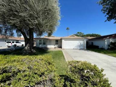 Main picture of 12837 Concord Ave