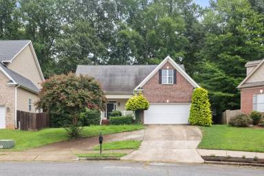 Main picture of 4104 Peppervine Trl