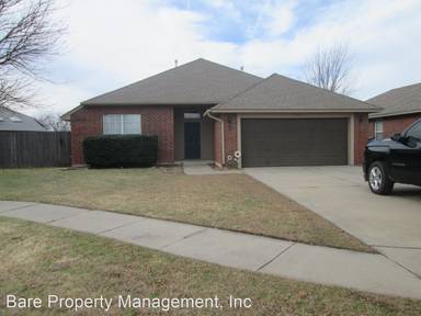 Main picture of 1912 Ironhorse Cir