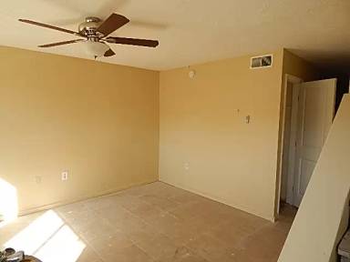 Main picture of 3987 Crayrich Cir