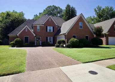 Main picture of 203 Walnut Gardens Dr