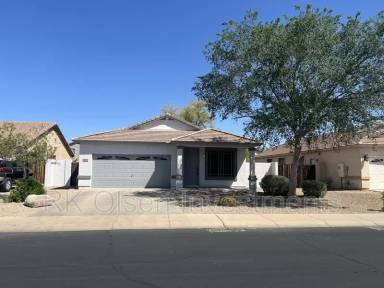 Main picture of 4292 E Oxford Ln