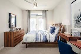 Main picture of 402 River Rd