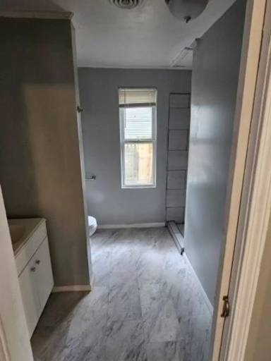 Main picture of 5049 Lafontaine St