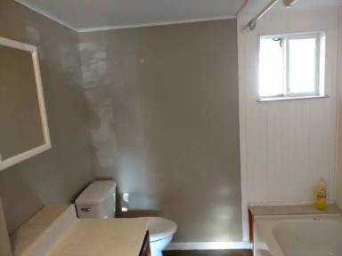 Main picture of 2405 W College St