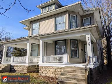 Main picture of 1227 S 9th St
