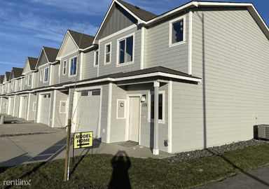 Main picture of 3982 W 5th Pl