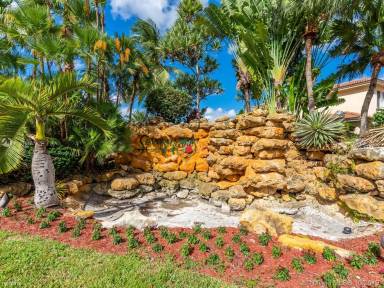 Main picture of La Hacienda