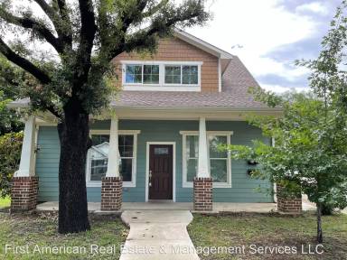 Main picture of 414 Fulton St