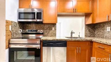 Main picture of Colony At Dadeland Apartments