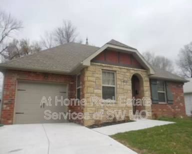 Main picture of 1421 E Seminole St