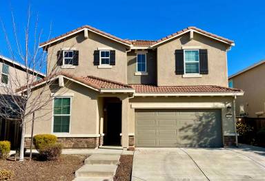 Main picture of 2540 Mead Way