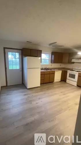 Main picture of 525 Rosehill Dr