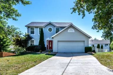 Main picture of 34 Heatherwood Ct