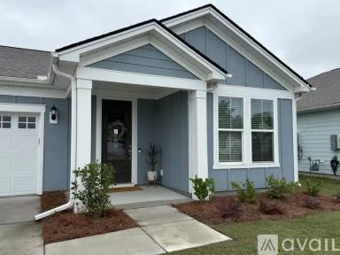 Main picture of 71 Walleye Blvd