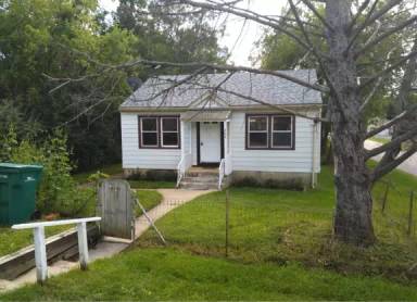 Main picture of 303 N Bernice Ln