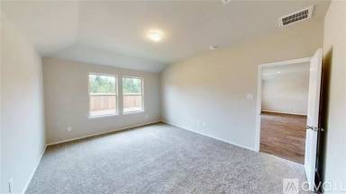 Main picture of 472 Road 5138