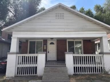 Main picture of 616 S Harmony Ct