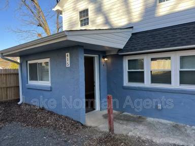 Main picture of 415 19th St SW