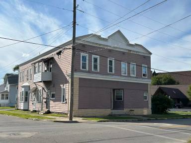 Main picture of 2550 Elyria Ave