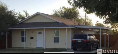 Main picture of 409 S Carver St