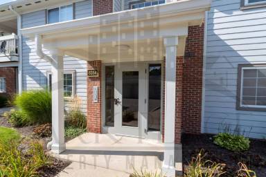 Main picture of 8354 Glenwillow Ln, Unit 103 - 46278