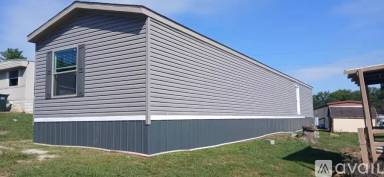 Main picture of 4 Evergreen Ct