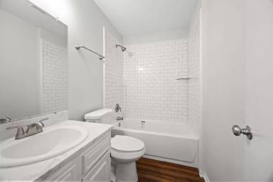 Main picture of 2748 N Barcelona Ave