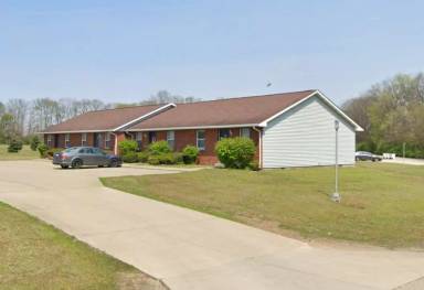 Main picture of 8701 N Raintree Ct