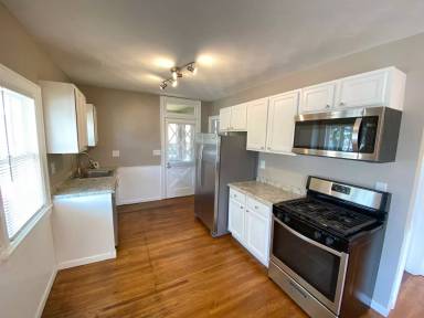 Main picture of 345 Dana Ave