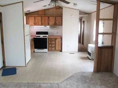 Main picture of 439 Pig Aly