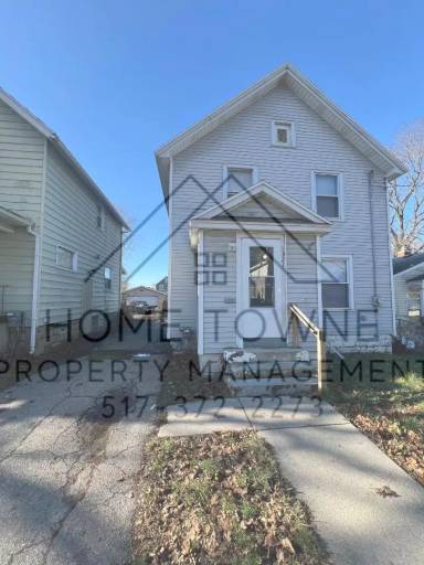 Main picture of 1321 Roosevelt Ave