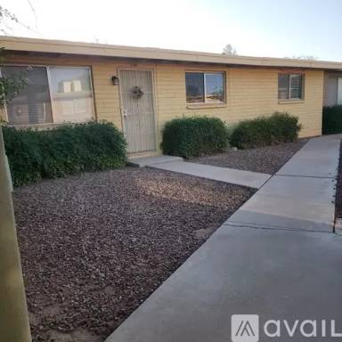 Main picture of 3001 E Blacklidge Dr