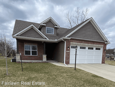 Main picture of 820 Woodspring Dr