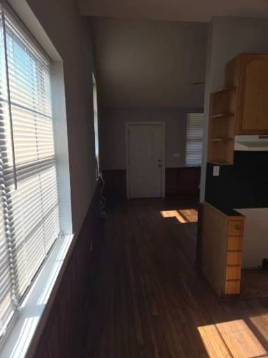 Main picture of 4219 Lee St