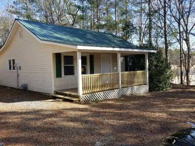 Main picture of 302 Pitts Cir